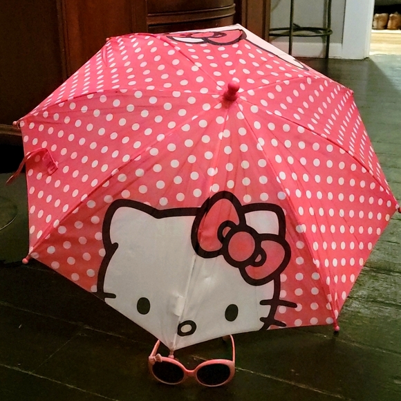 Hello Kitty Umbrella and Sunnies 🕶 - Picture 3 of 15